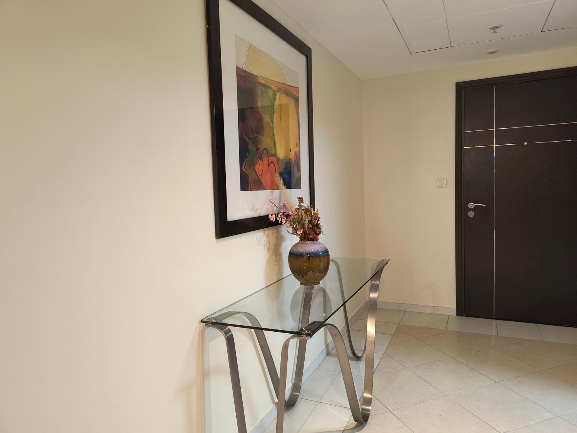 Trinity Holiday Homes - Sheikh Zayed Road Near To Financial Center Metro Station Dubai Exterior photo