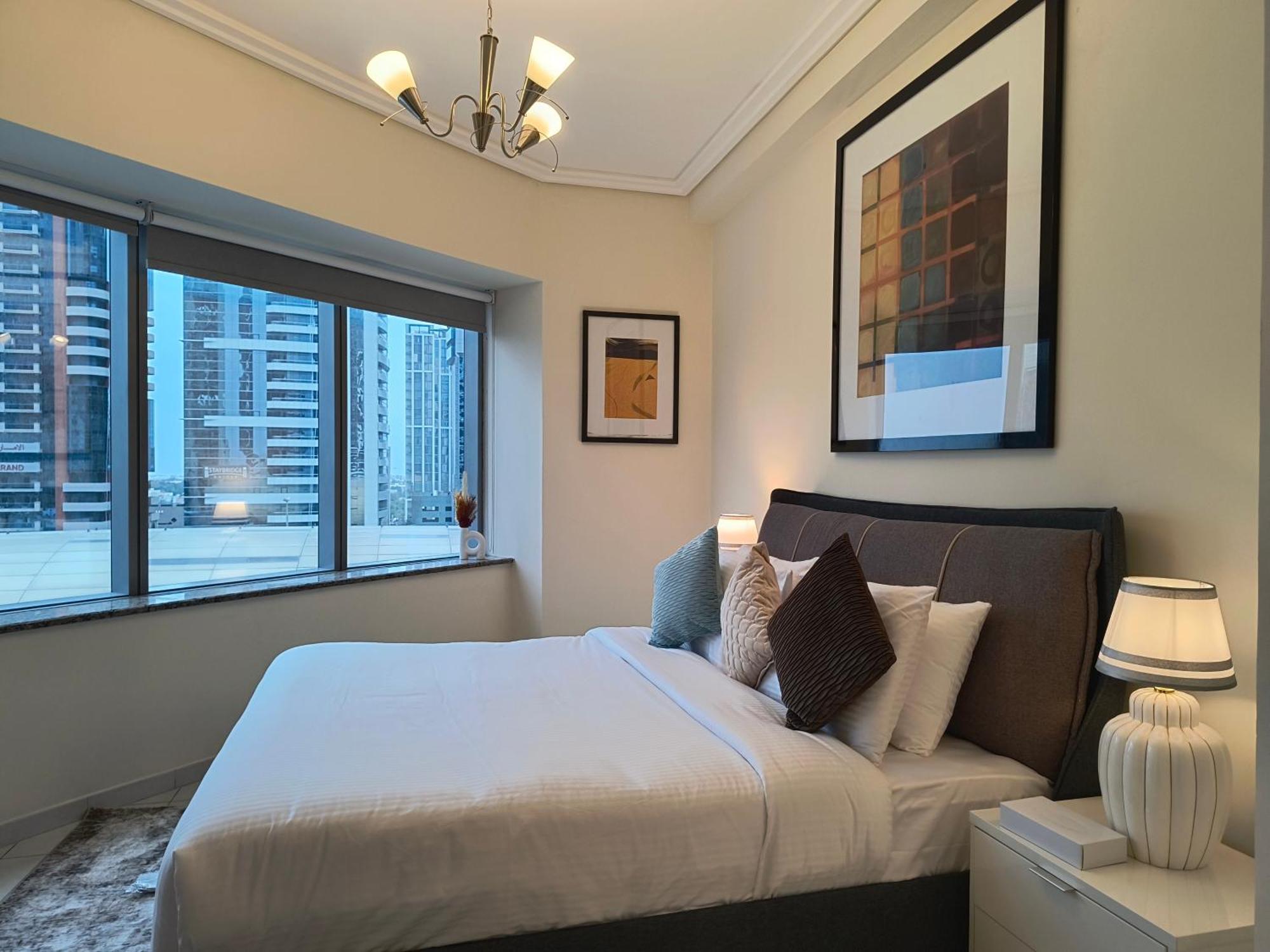Trinity Holiday Homes - Sheikh Zayed Road Near To Financial Center Metro Station Dubai Exterior photo